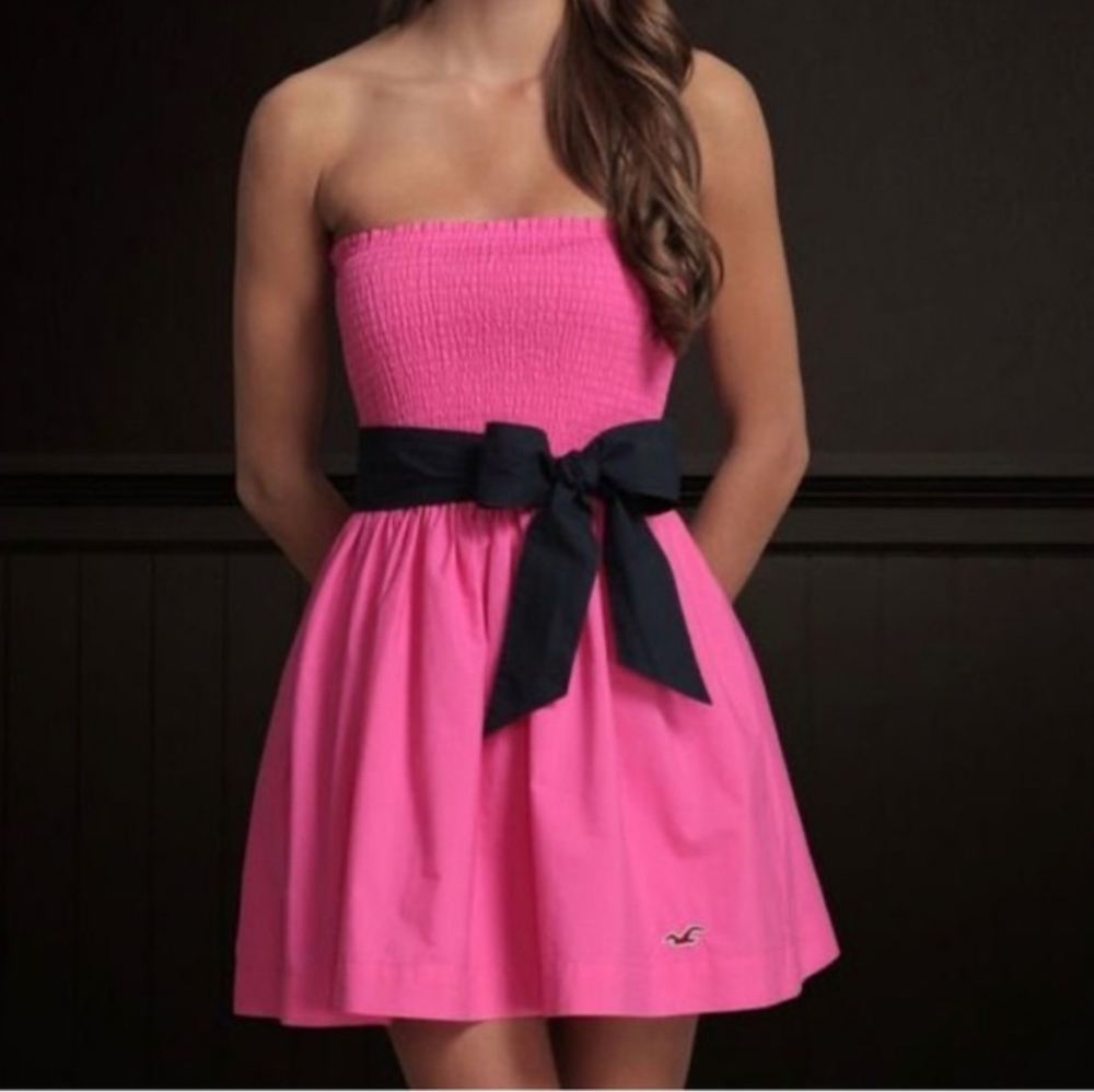 Hollister Pink Strapless Bow Dress Smocked Top NWT Size Large